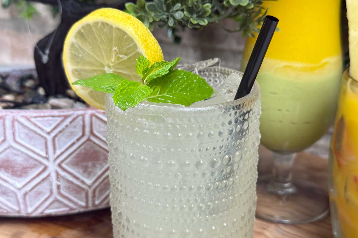 Fresh Lemonade at Arabisca