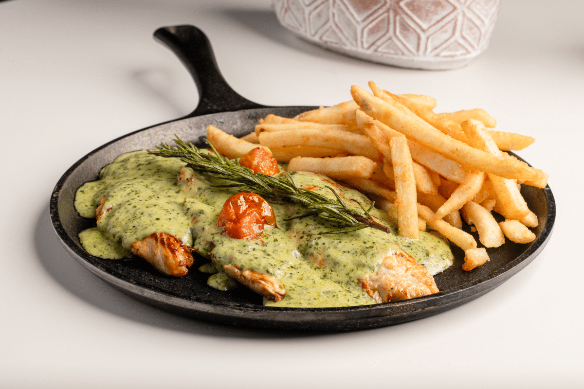 Chicken Pesto at Arabisca