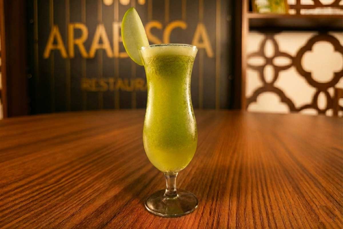 Fresh Apple Juice at Arabisca